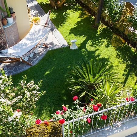 Le Rose - Suites E Breakfast A 5 Min Dal Mare E Misano World Circuit Misano Adriatico Exterior foto